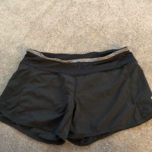 Lululemon run shorts 8